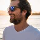Handsome, tall and tanned guy wants to meet shy woman in Chattanooga